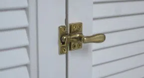 Sterling Locksmith Store Sterling, VA 703-334-0714 - 9-Garage-Door-Locks